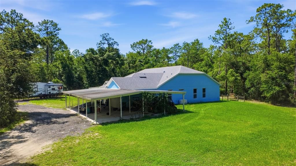 For Sale: $800,000 (4 beds, 3 baths, 2559 Square Feet)