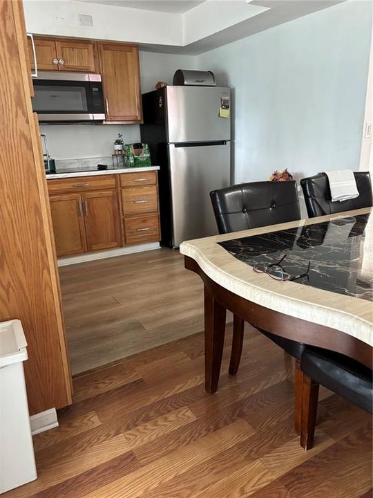 For Sale: $260,000 (2 beds, 2 baths, 1156 Square Feet)