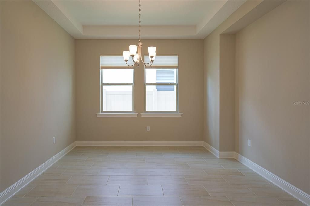 For Sale: $675,000 (4 beds, 4 baths, 2800 Square Feet)