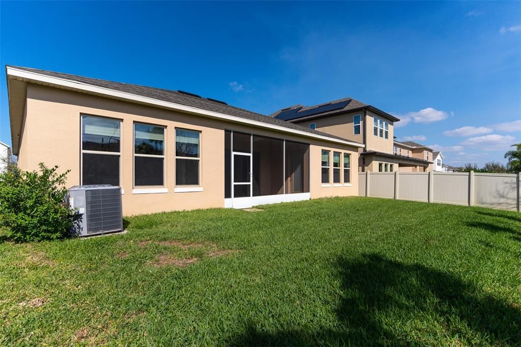 For Sale: $675,000 (4 beds, 4 baths, 2800 Square Feet)