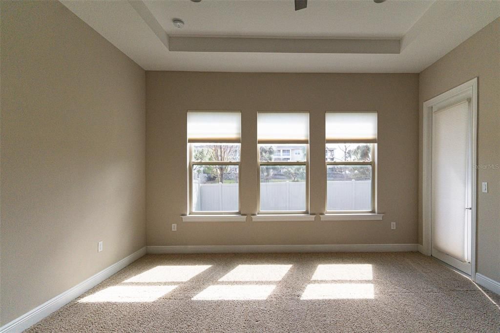 For Sale: $675,000 (4 beds, 4 baths, 2800 Square Feet)