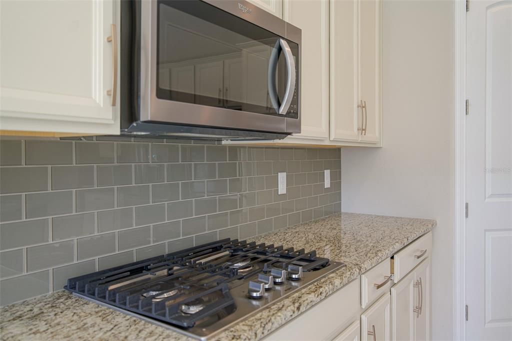 For Sale: $675,000 (4 beds, 4 baths, 2800 Square Feet)