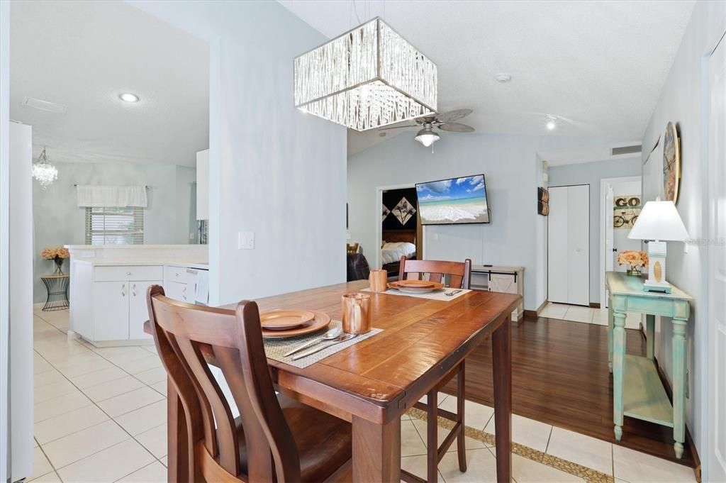 For Sale: $274,999 (2 beds, 2 baths, 1340 Square Feet)