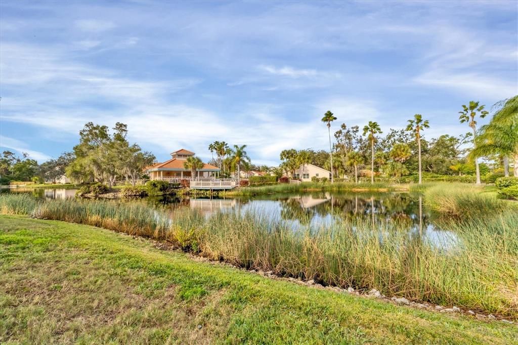 For Sale: $274,999 (2 beds, 2 baths, 1340 Square Feet)