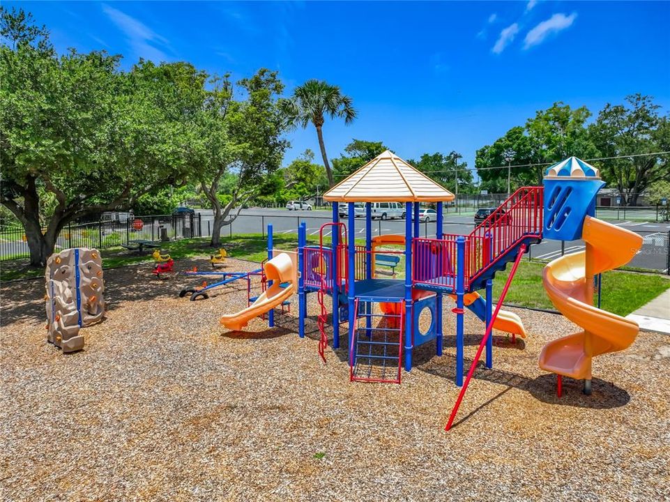 For Sale: $379,900 (3 beds, 2 baths, 1458 Square Feet)