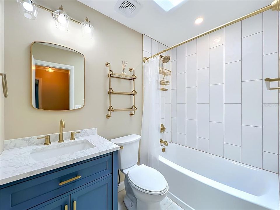For Sale: $379,900 (3 beds, 2 baths, 1458 Square Feet)