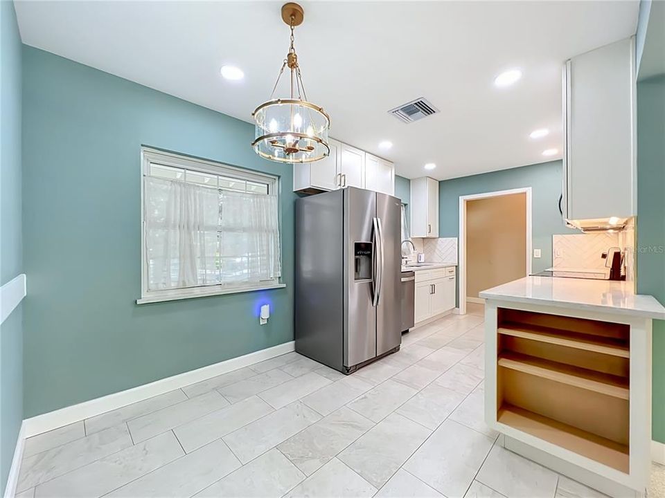 For Sale: $379,900 (3 beds, 2 baths, 1458 Square Feet)