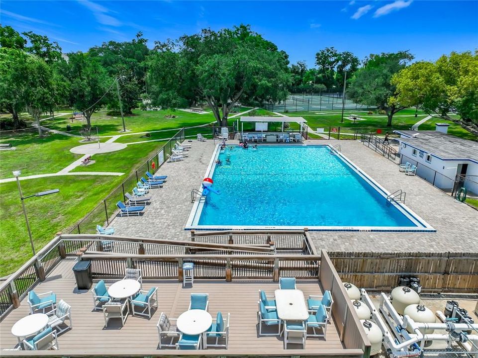 For Sale: $379,900 (3 beds, 2 baths, 1458 Square Feet)