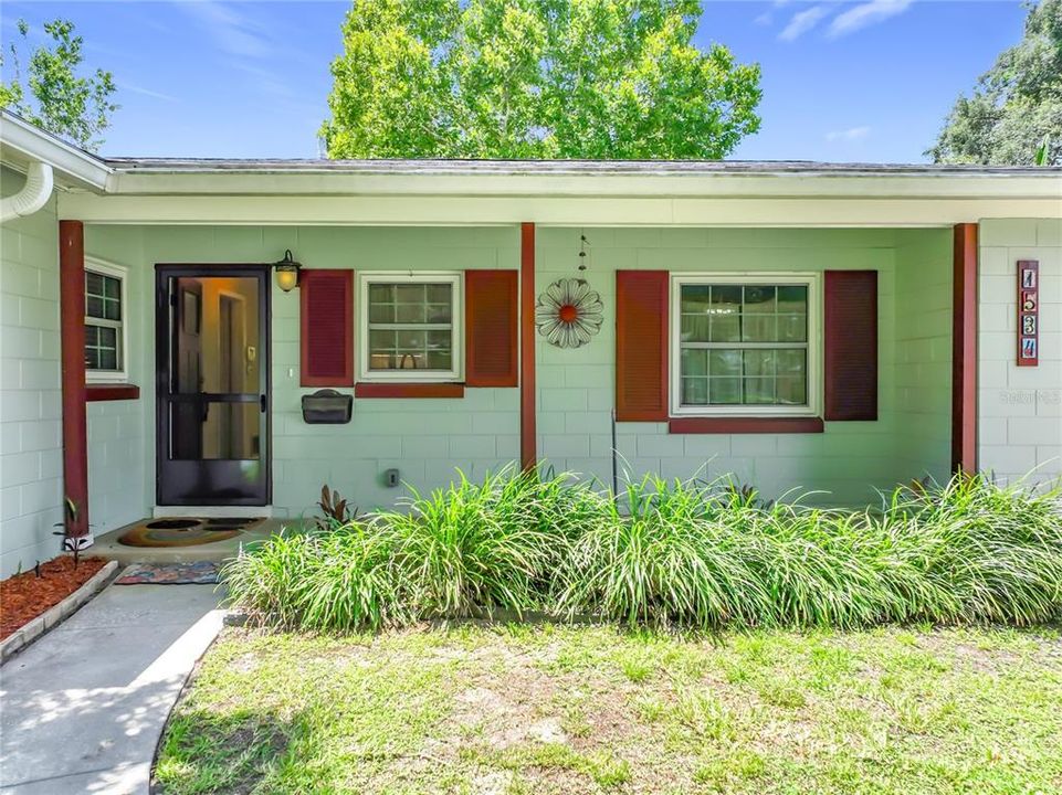 For Sale: $379,900 (3 beds, 2 baths, 1458 Square Feet)