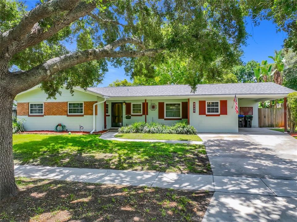For Sale: $379,900 (3 beds, 2 baths, 1458 Square Feet)