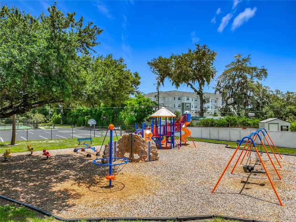 For Sale: $379,900 (3 beds, 2 baths, 1458 Square Feet)