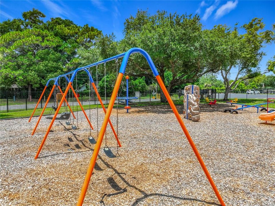 For Sale: $379,900 (3 beds, 2 baths, 1458 Square Feet)