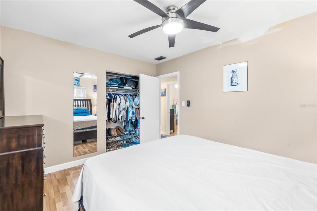 Active With Contract: $365,000 (4 beds, 2 baths, 1311 Square Feet)