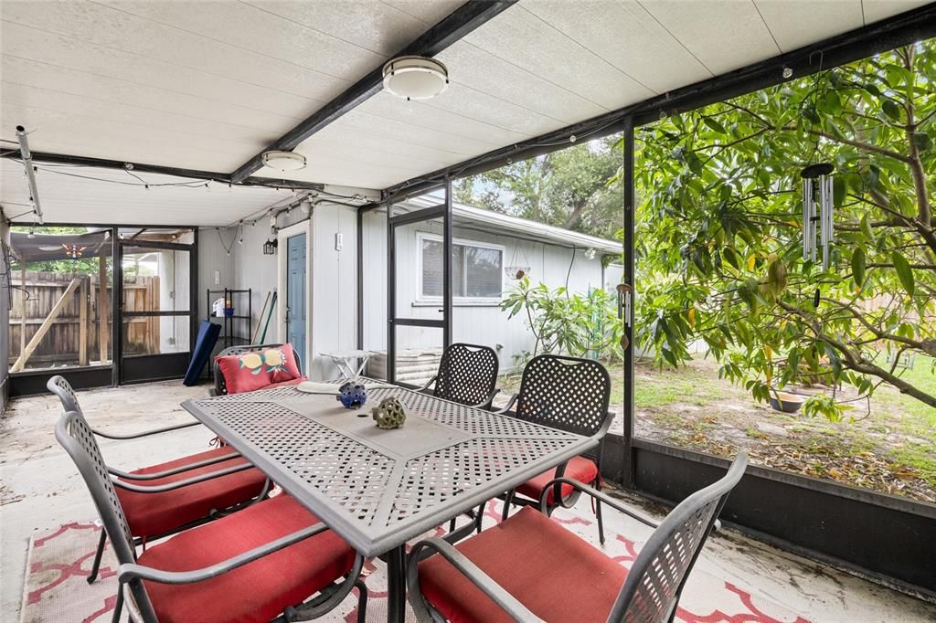 Active With Contract: $365,000 (4 beds, 2 baths, 1311 Square Feet)