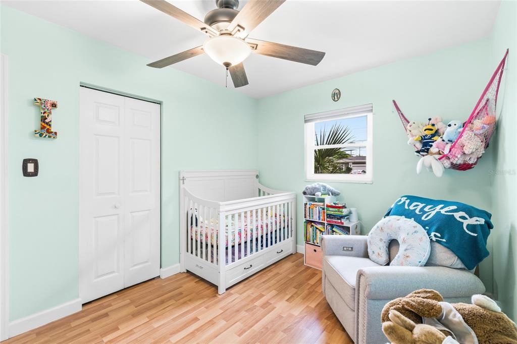 Active With Contract: $365,000 (4 beds, 2 baths, 1311 Square Feet)