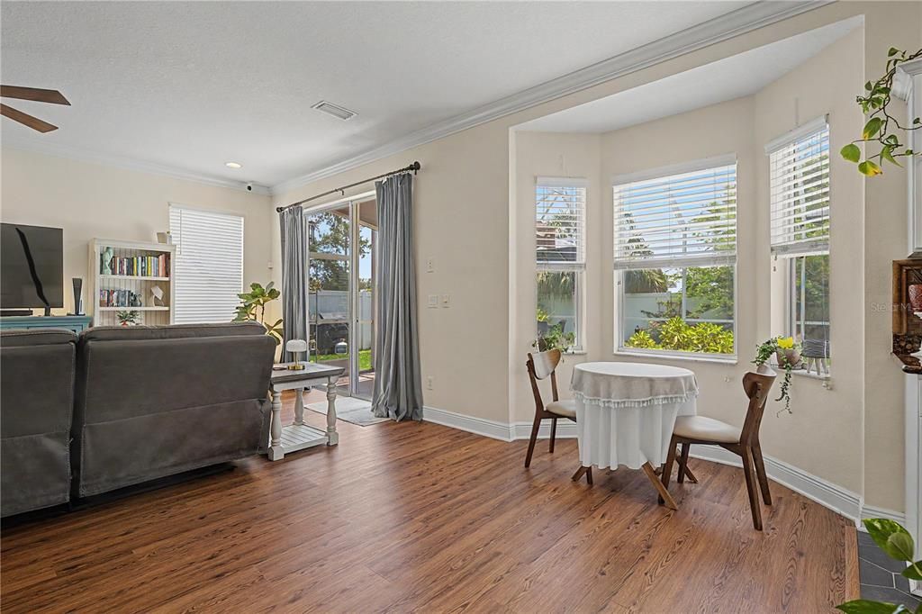 For Sale: $475,000 (3 beds, 2 baths, 2481 Square Feet)