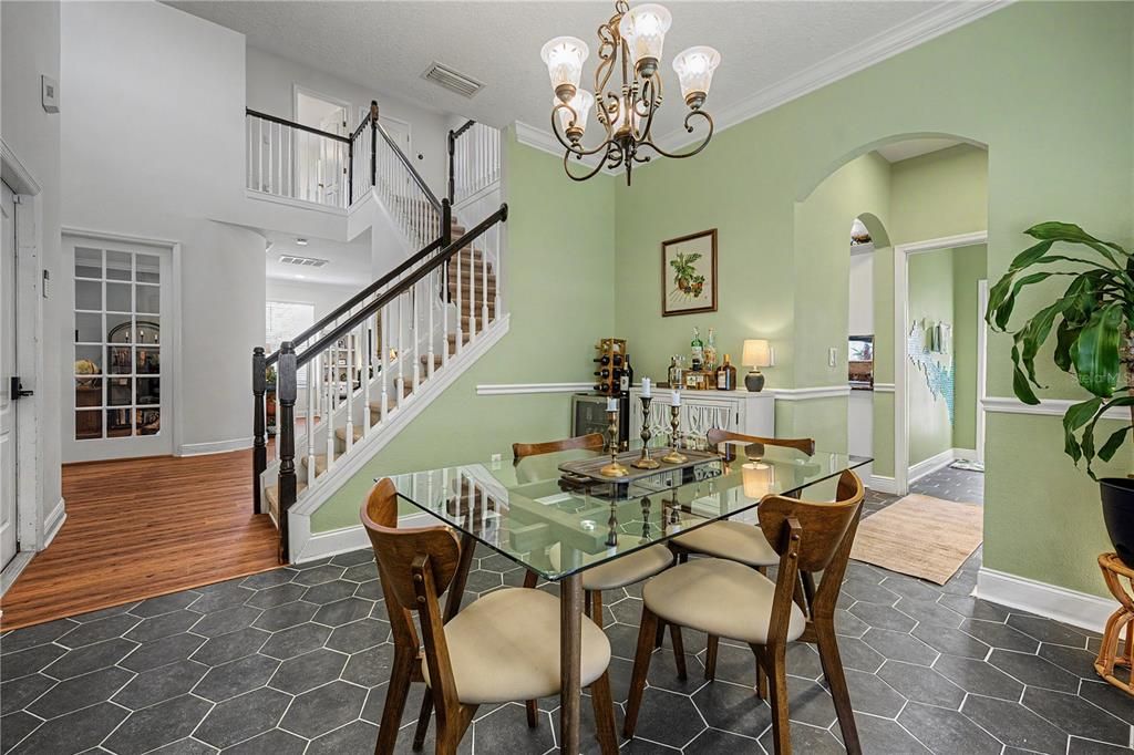 For Sale: $475,000 (3 beds, 2 baths, 2481 Square Feet)