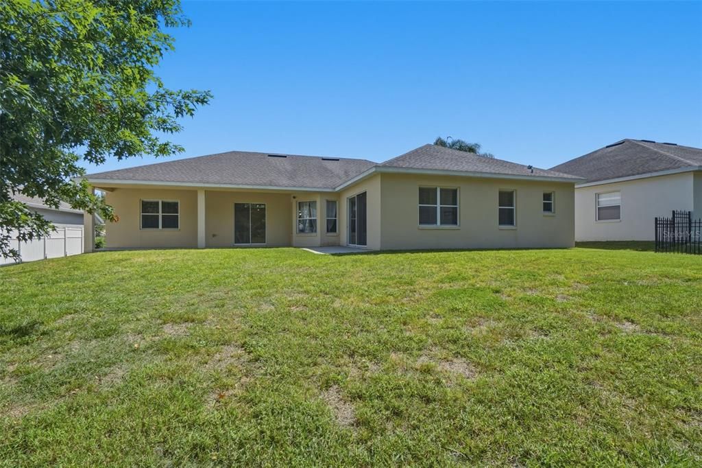 For Sale: $574,000 (4 beds, 3 baths, 2653 Square Feet)