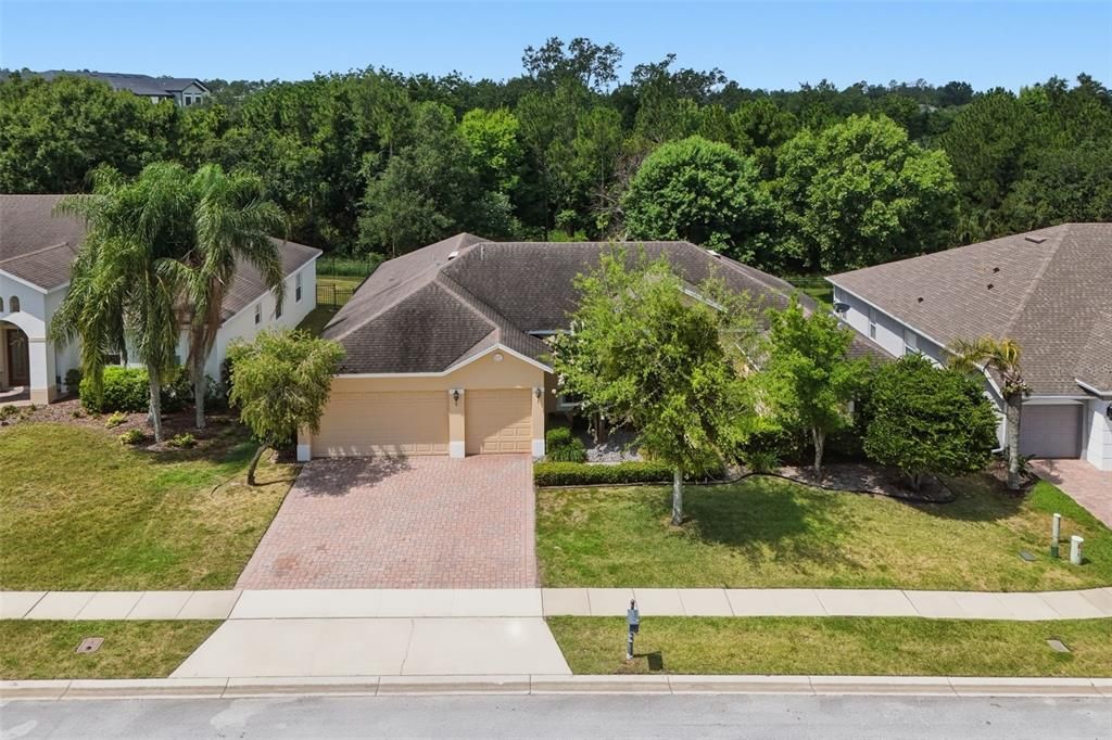 For Sale: $574,000 (4 beds, 3 baths, 2653 Square Feet)