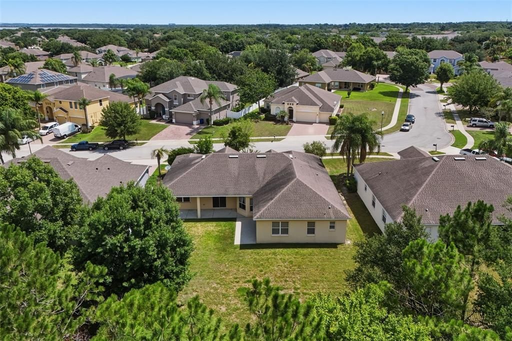 For Sale: $574,000 (4 beds, 3 baths, 2653 Square Feet)