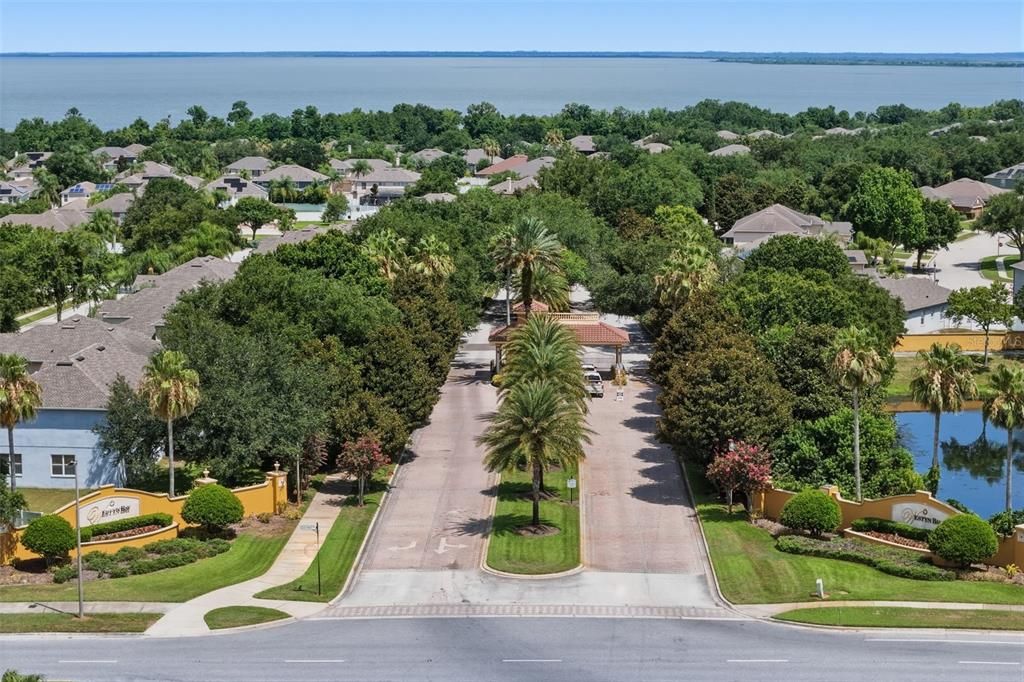 For Sale: $574,000 (4 beds, 3 baths, 2653 Square Feet)