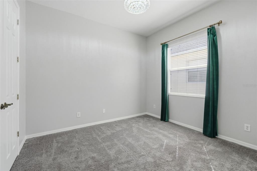 For Sale: $574,000 (4 beds, 3 baths, 2653 Square Feet)
