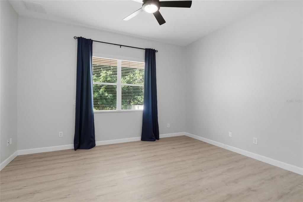 For Sale: $574,000 (4 beds, 3 baths, 2653 Square Feet)