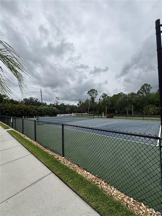 В аренду: $1,650 (3 спален, 2 ванн, 1233 Квадратных фут)