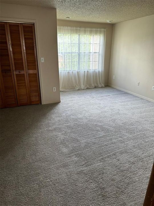 В аренду: $1,400 (2 спален, 1 ванн, 1236 Квадратных фут)