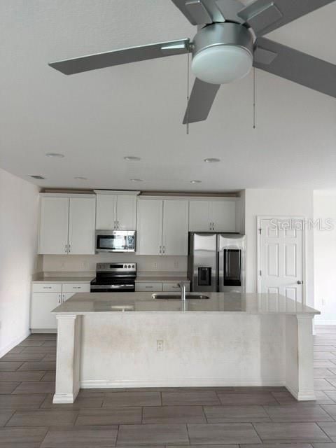 En Venta: $300,000 (4 camas, 3 baños, 1649 Pies cuadrados)