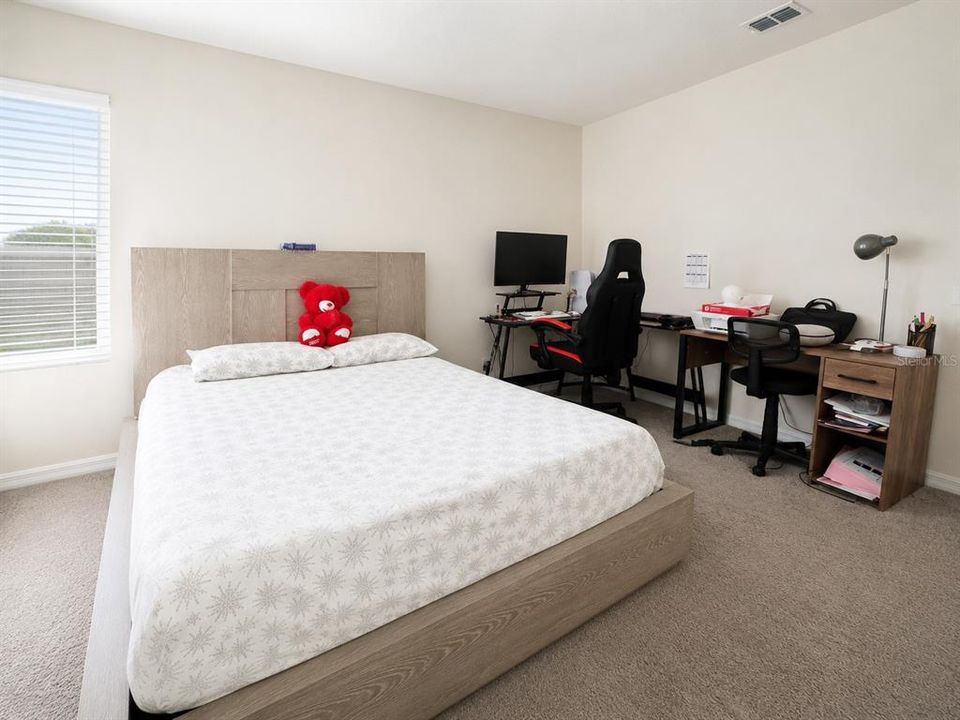 For Sale: $310,000 (3 beds, 2 baths, 1635 Square Feet)