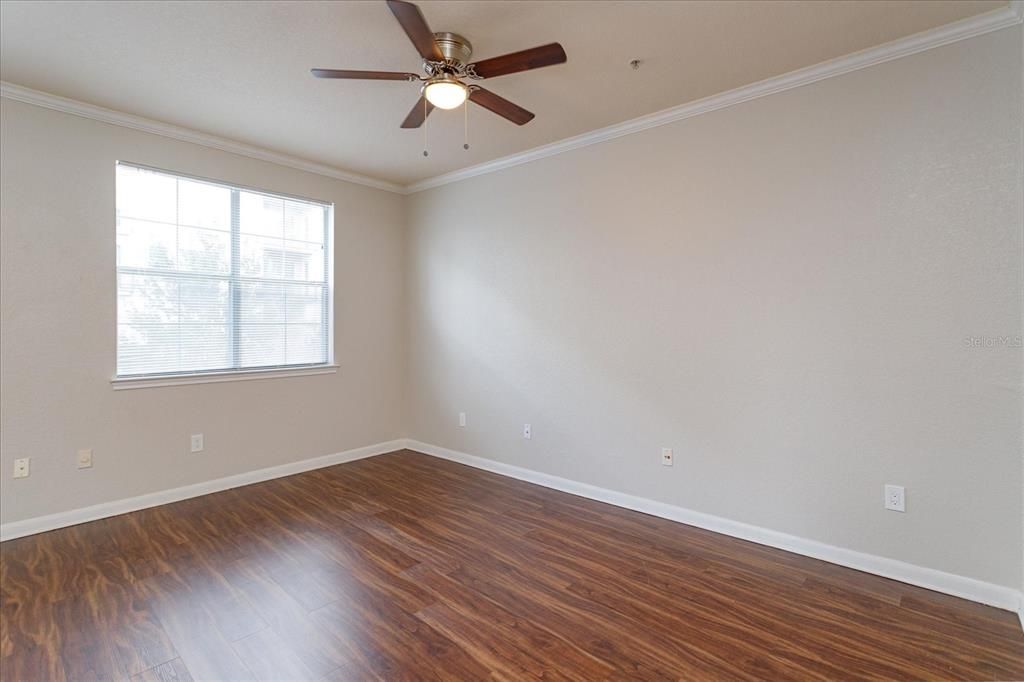 For Rent: $1,625 (1 beds, 1 baths, 751 Square Feet)