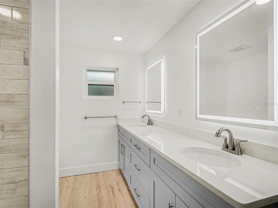 En Venta: $725,000 (3 camas, 2 baños, 2154 Pies cuadrados)