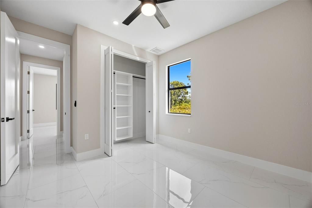 En Venta: $415,000 (3 camas, 2 baños, 1531 Pies cuadrados)