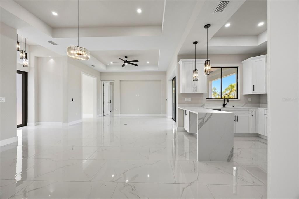 En Venta: $415,000 (3 camas, 2 baños, 1531 Pies cuadrados)