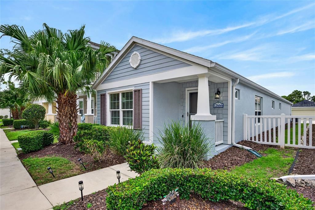 For Sale: $309,700 (2 beds, 2 baths, 1255 Square Feet)