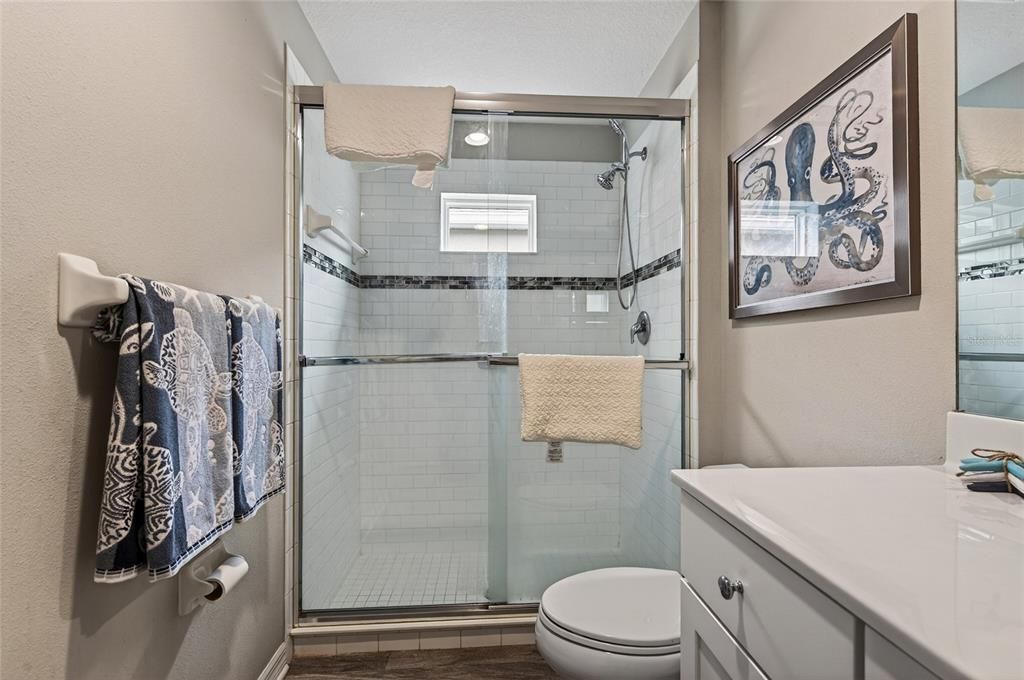 For Sale: $309,700 (2 beds, 2 baths, 1255 Square Feet)