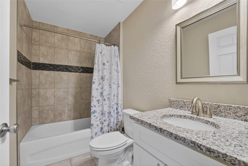 En Venta: $274,900 (3 camas, 2 baños, 1441 Pies cuadrados)