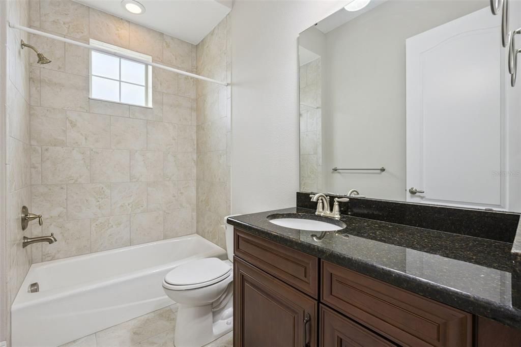 For Sale: $1,895,000 (5 beds, 5 baths, 4641 Square Feet)