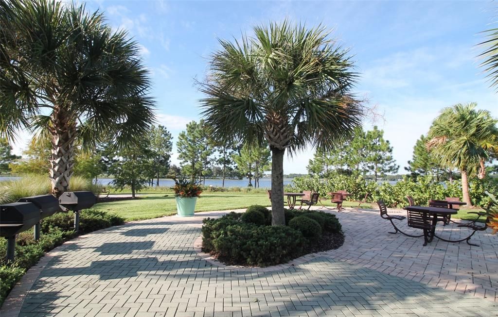 For Sale: $1,895,000 (5 beds, 5 baths, 4641 Square Feet)
