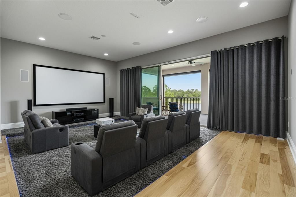 For Sale: $1,895,000 (5 beds, 5 baths, 4641 Square Feet)