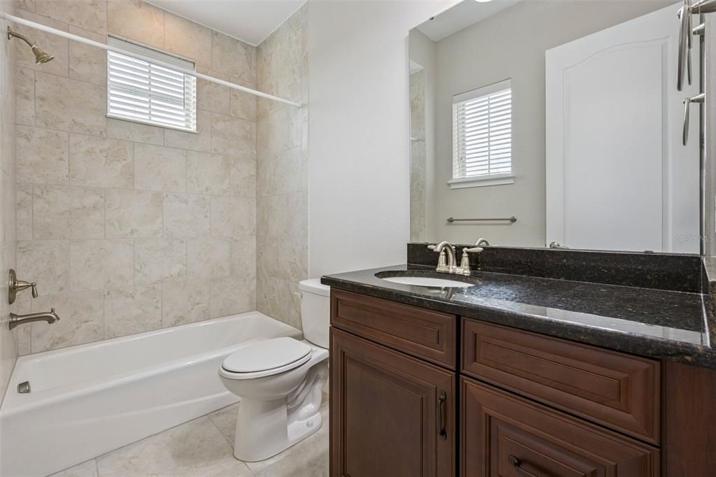 For Sale: $1,895,000 (5 beds, 5 baths, 4641 Square Feet)