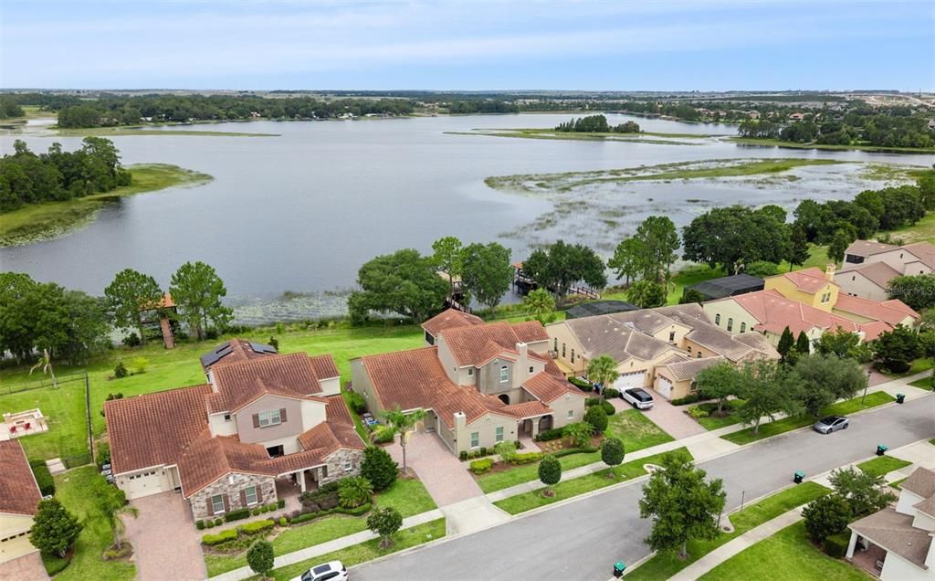 For Sale: $1,895,000 (5 beds, 5 baths, 4641 Square Feet)