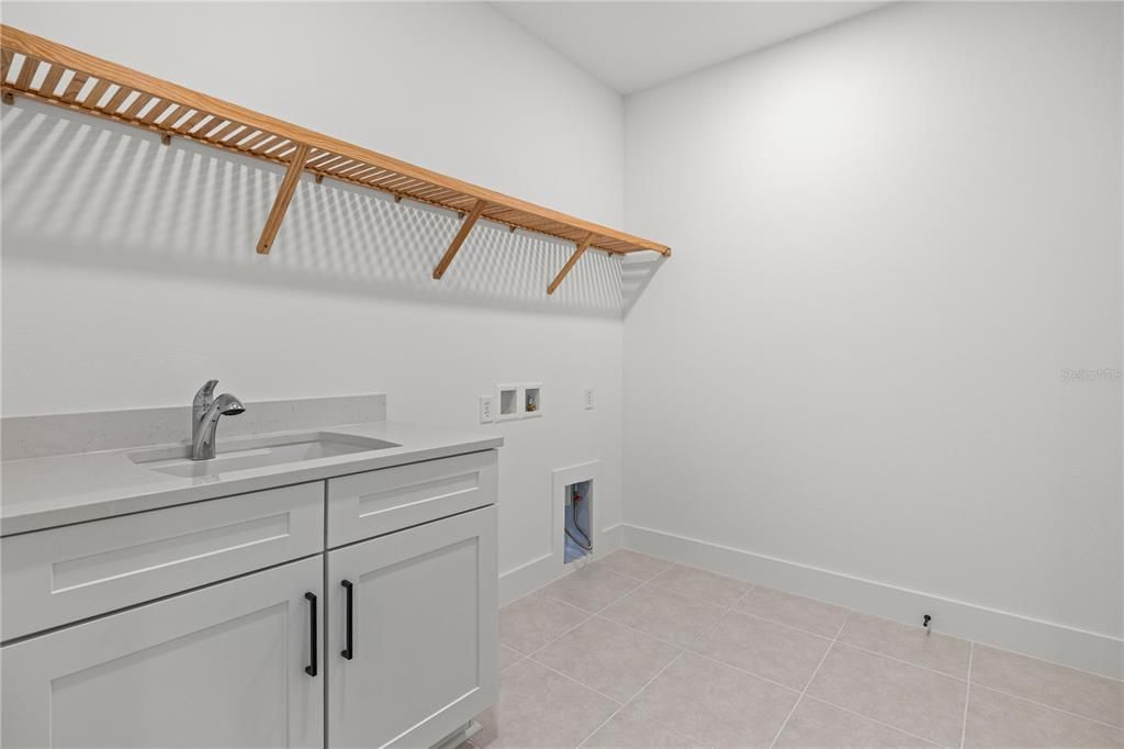 For Sale: $1,199,000 (4 beds, 3 baths, 2828 Square Feet)