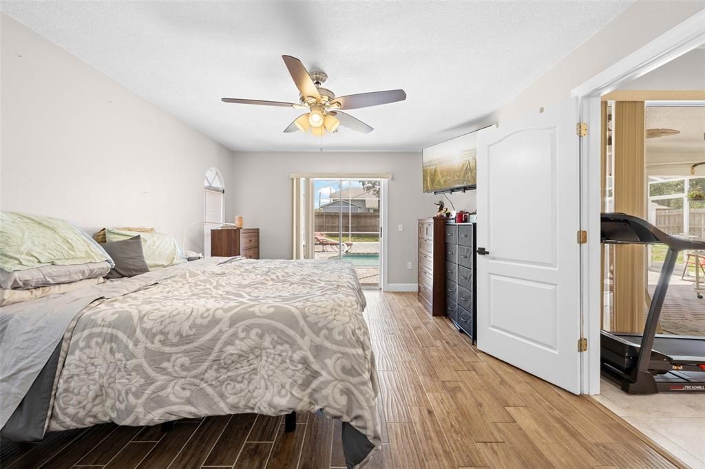 For Sale: $350,000 (3 beds, 2 baths, 1539 Square Feet)