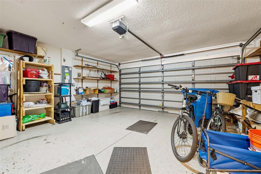 For Sale: $350,000 (3 beds, 2 baths, 1539 Square Feet)