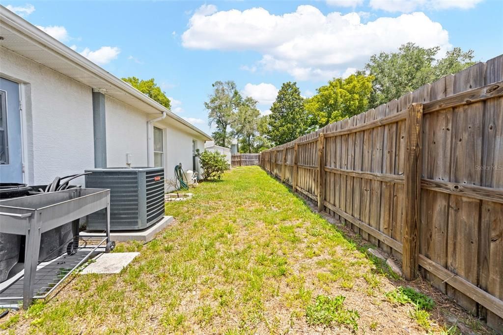 For Sale: $350,000 (3 beds, 2 baths, 1539 Square Feet)