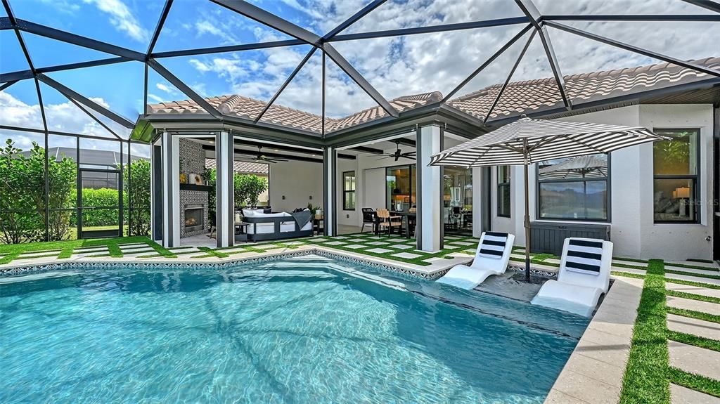 For Sale: $1,379,000 (3 beds, 3 baths, 2101 Square Feet)