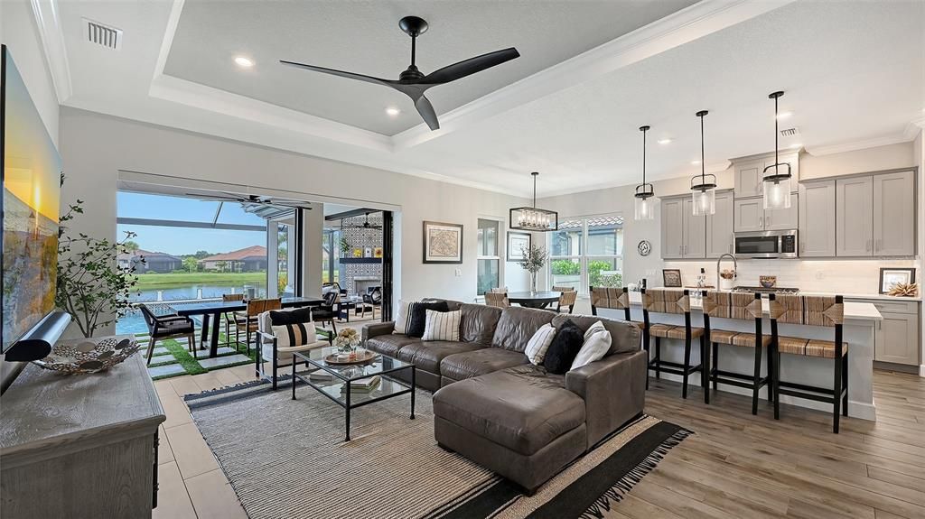 For Sale: $1,379,000 (3 beds, 3 baths, 2101 Square Feet)