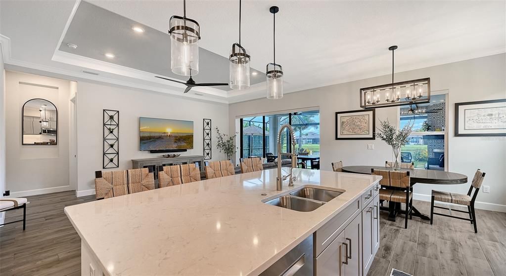 For Sale: $1,379,000 (3 beds, 3 baths, 2101 Square Feet)